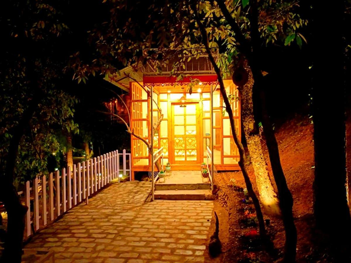 Aaroham Resort Shimla ! Luxury Cottage By Aamod Group Exterior foto